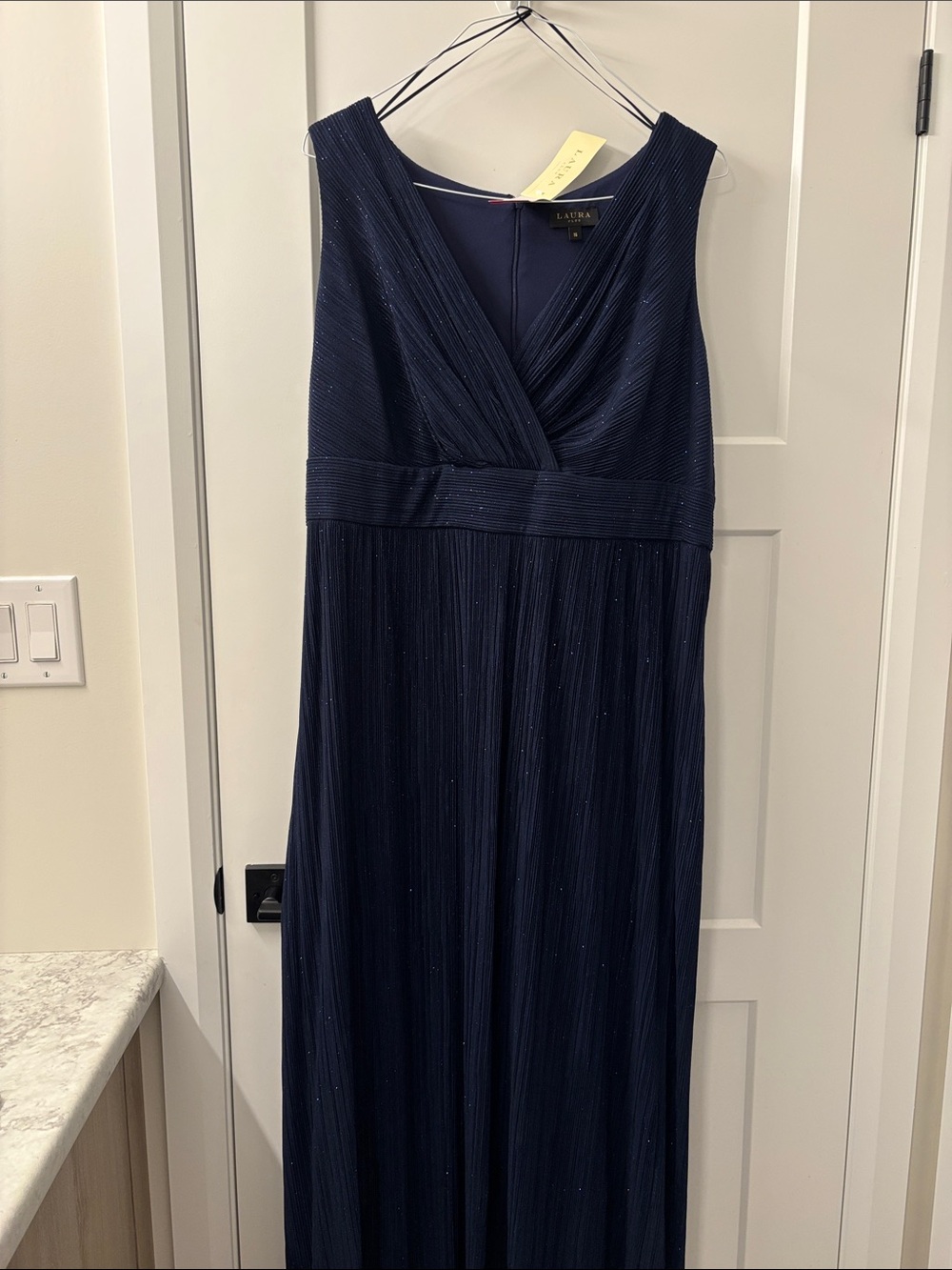 Beautiful sparkle blue dress , brand new with chiffon jacket , accented sleeve - Picture 5 of 5